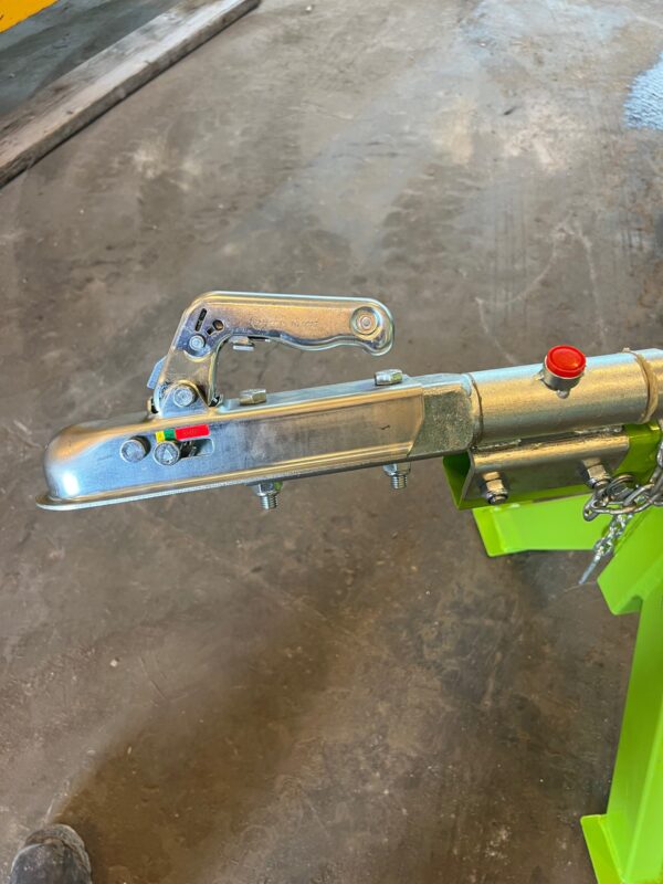 Vedkløyver SPLIT 22TCF-H - Yamaha motor 4-splitt kløyvekniv Hydraulisk løft - Bilde 18